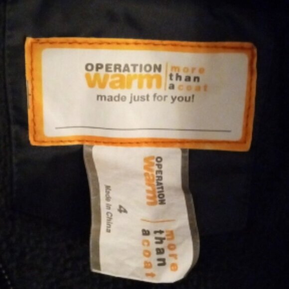 Operation Warm Winter puffer with Removable Hood - Picture 4 of 6